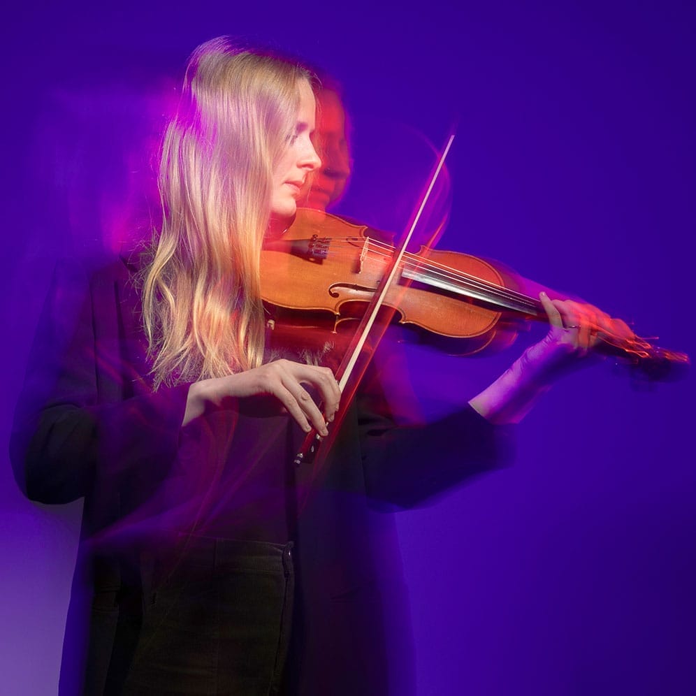 Joni Fuller, Geigerin und Komponistin